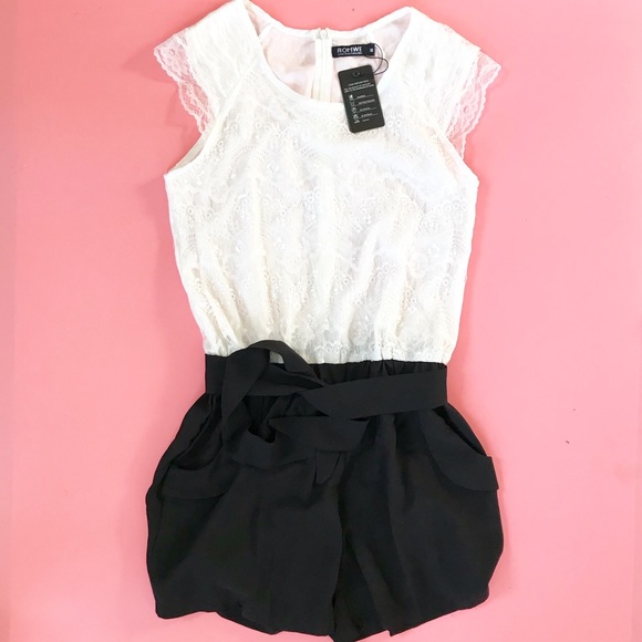 ROMWE Pants - NWT ROMWE White Lace Black Short Romper